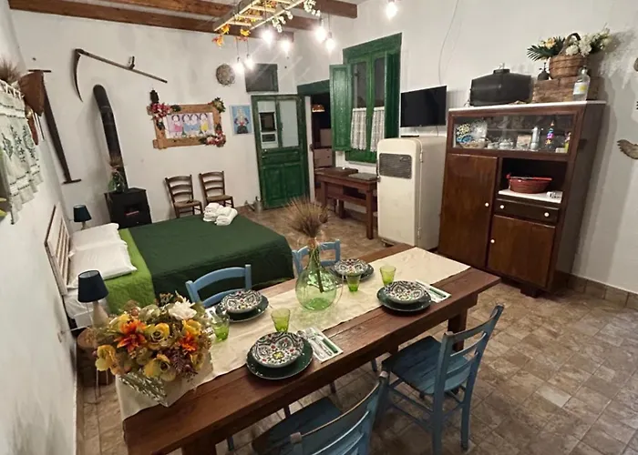 Al Giardino Da Lu Ferienhaus *